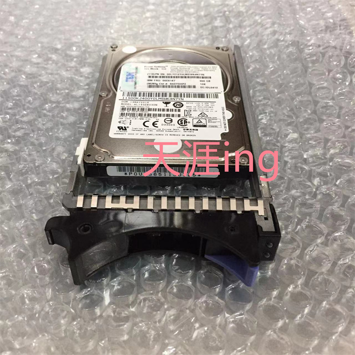 IBM 300G 10K 2.5 SAS 00E6167 00LY212 44V6833 44V6838 硬盘