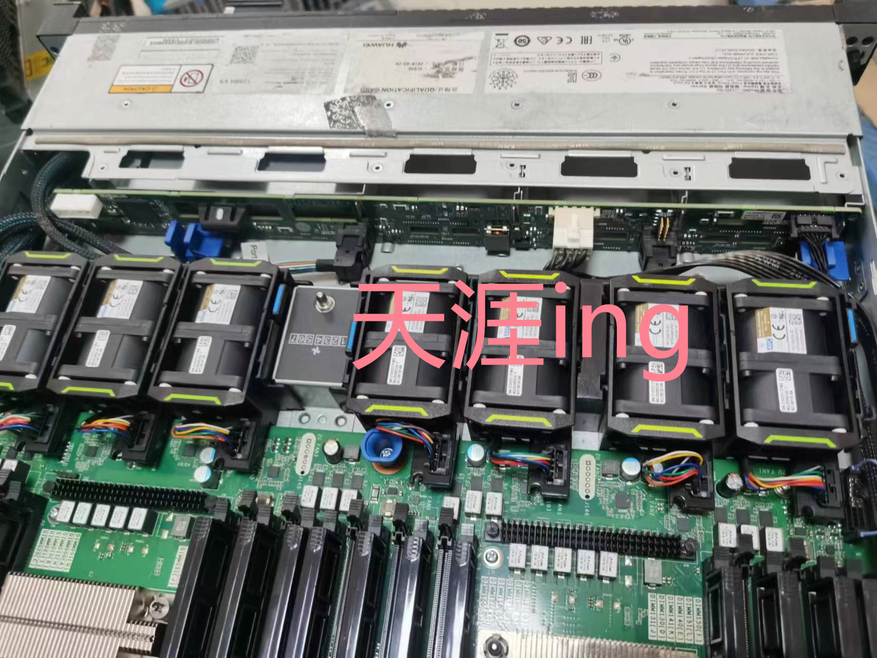 服务器硬盘背板华为03024NKF