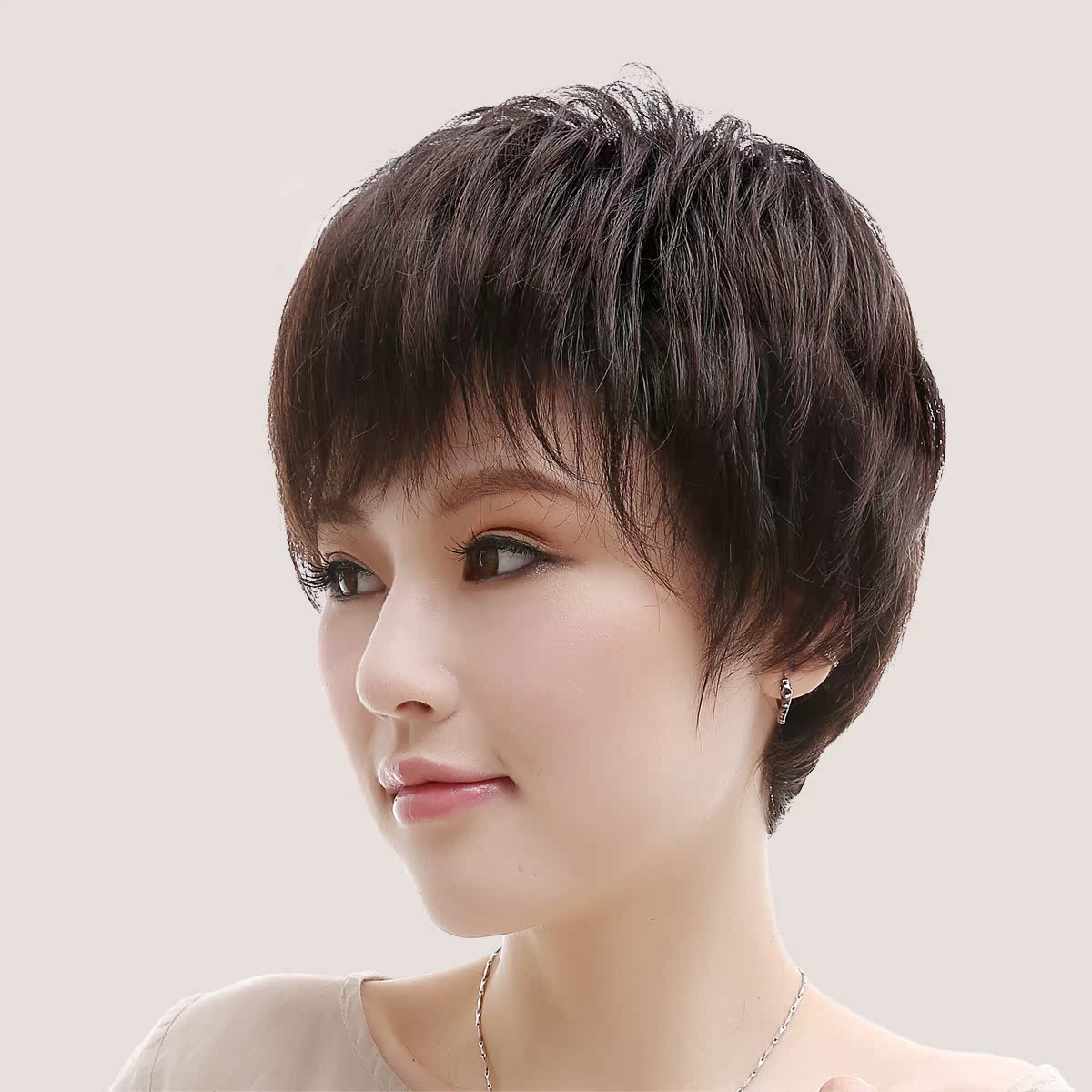 Perruque cheveux courts - Ref 2613440 Image 4