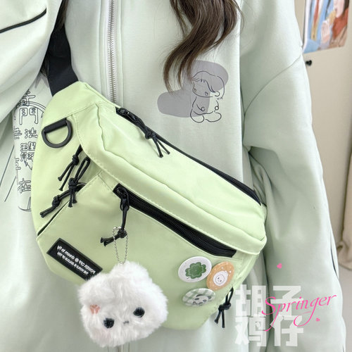 介个复古运动风胸包有点酷嗷