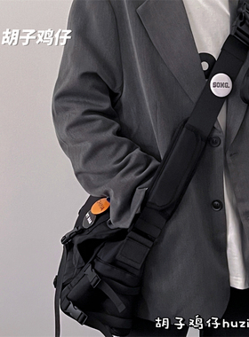 ins日系暗黑机能包韩版复古港风大容量斜挎包中性男女学生工装包