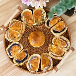 纯手工低糖馅中馅蛋黄酥台州高品质月饼网红美食麻薯苏式礼盒包邮