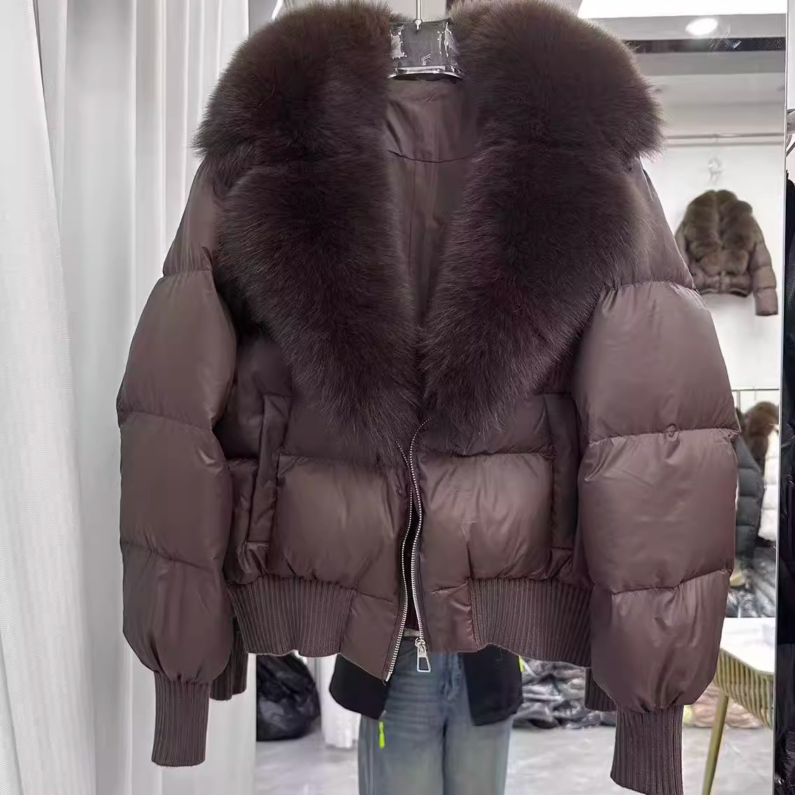高端皮草大狐狸毛领洋气羽绒服女