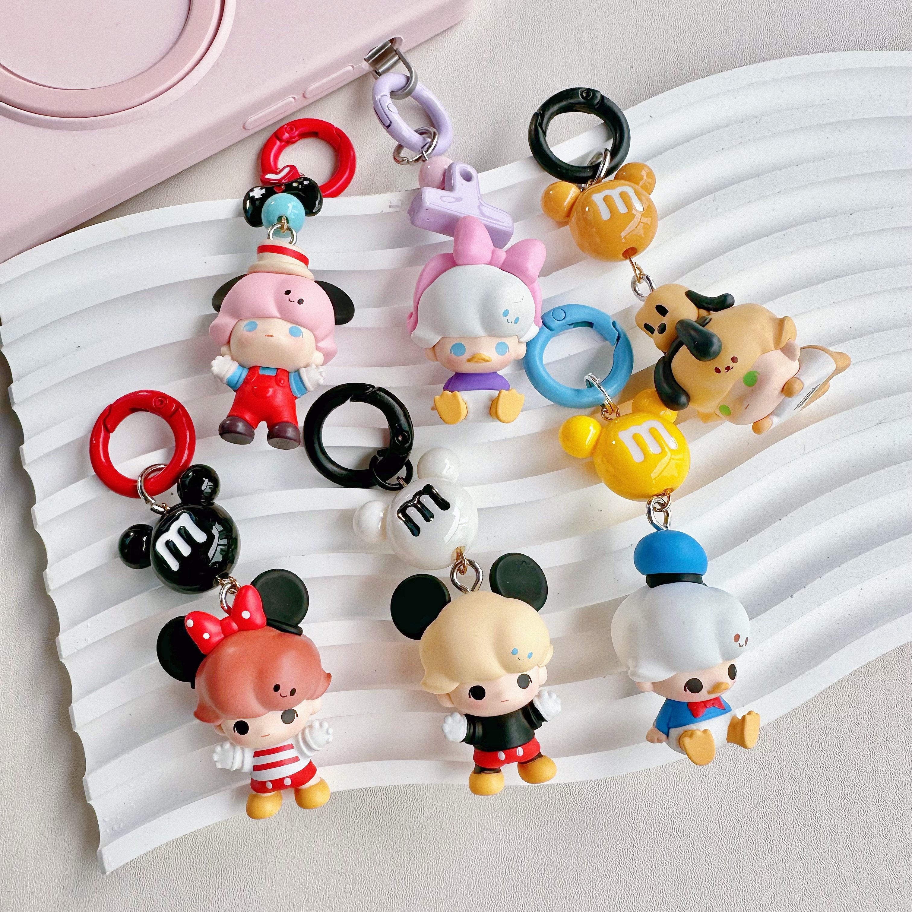 泡泡玛特萌粒手机链迪s尼经典公仔系列钥匙扣包挂件女生可爱礼物