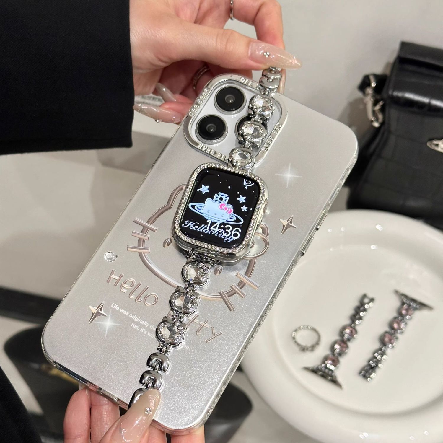 适用夏季新款适用华为watchfit4/4pro表带华为fit3凯蒂猫闪钻ins