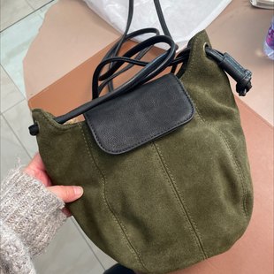 新款 不退换 南瓜包278元