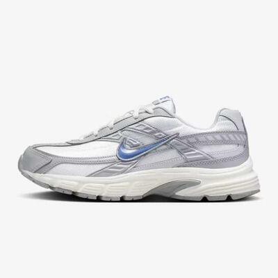 Nike/耐克女百搭耐磨缓震跑步鞋