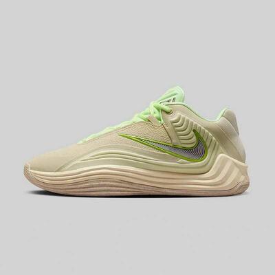 耐克男鞋舒适缓震篮球鞋