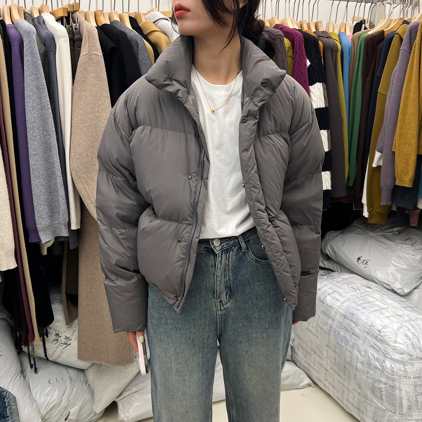 韩系高级灰肯豆羽绒服女冬季十三行女装新款白鸭绒短款面包服外套