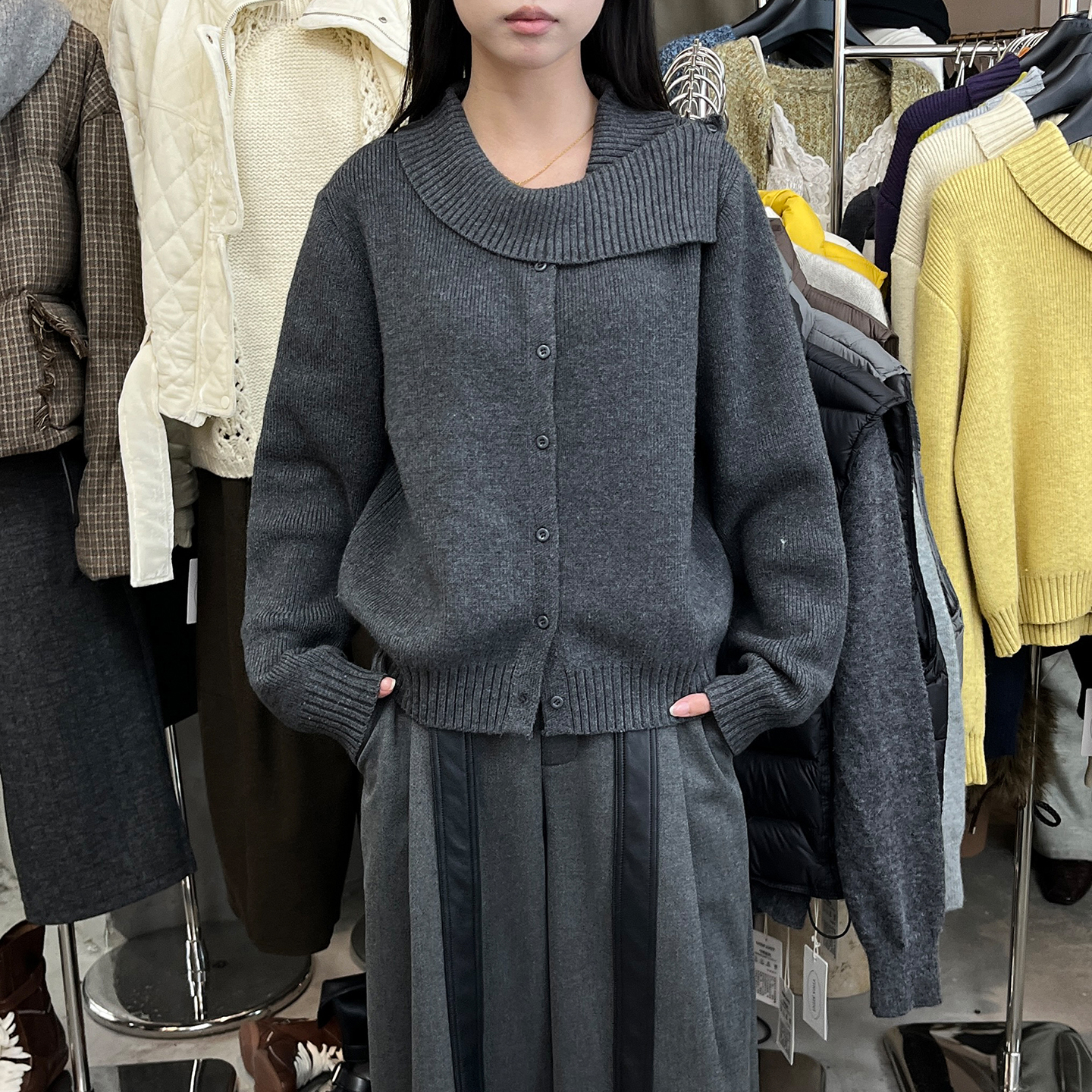 设计感斜领毛衣女翻领针织衫外套