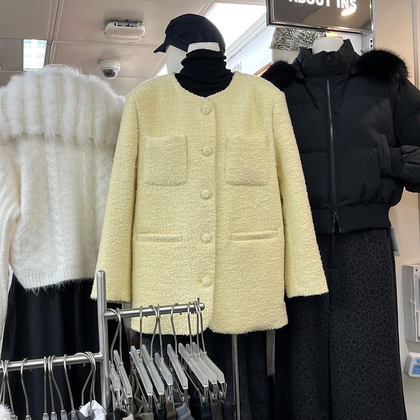 宽松中长款圆领毛呢外套女