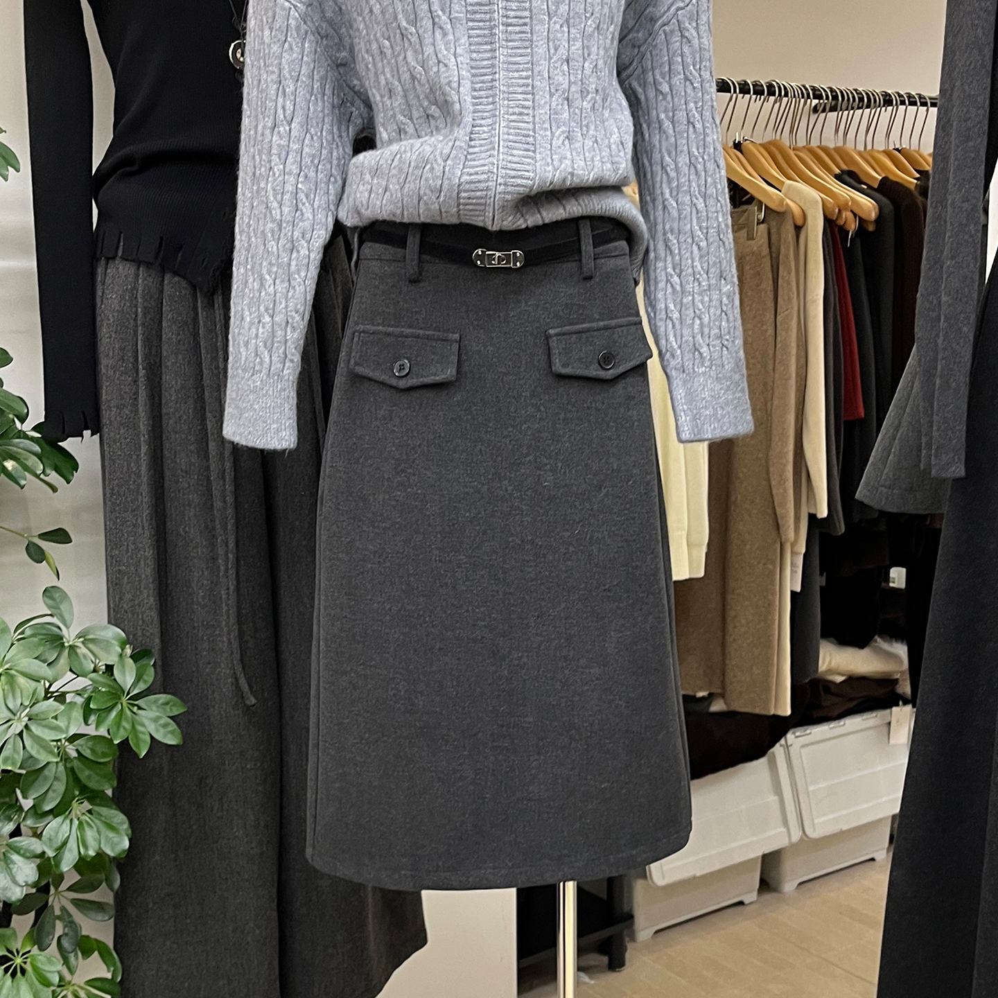 高腰中长款开叉毛呢半身裙