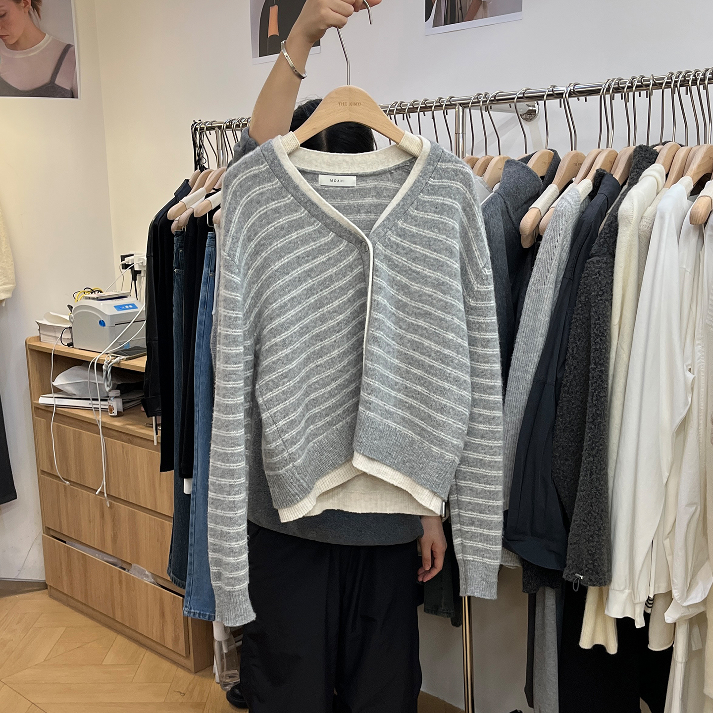 假两件针织衫女撞色拼接毛衣外套