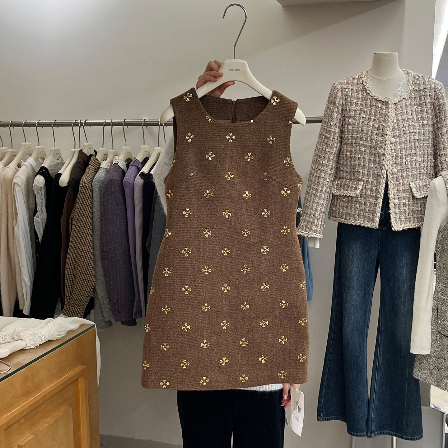 亮片连衣裙女气质小香风背心裙冬