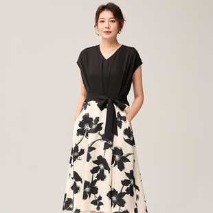 妈妈连衣裙夏装气质妈妈装夏衣服中年女装高级感40岁端庄大气裙子