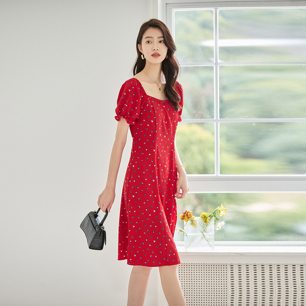 夏新款法式复古茶歇裙女气质红色开叉方领短袖中长款连衣裙