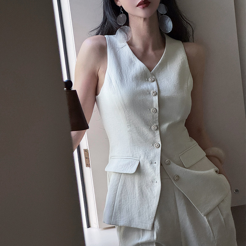 极简显瘦西装马甲2026新款麻料设计感小众高级感老钱风米色套装女