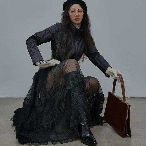 水纹褶皱雪纺荷叶大摆黑色半裙