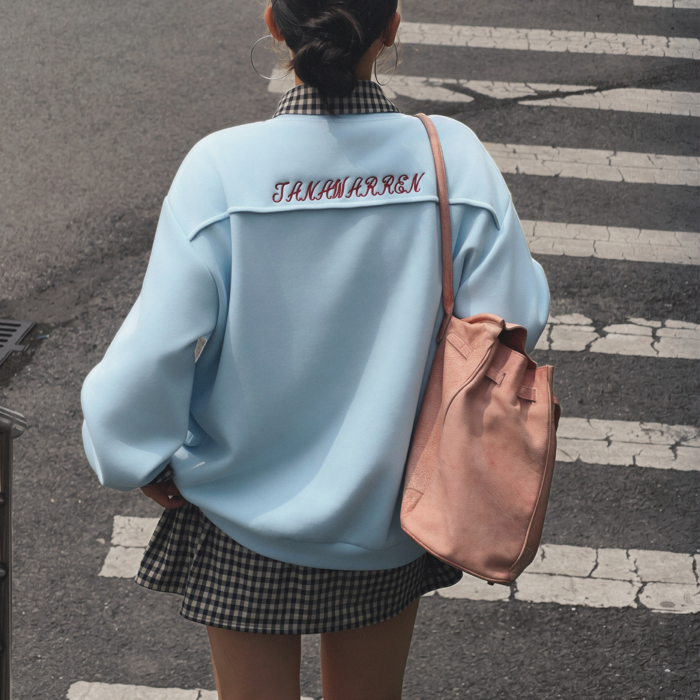 卫衣女秋冬加绒婴儿蓝品牌刺绣圆领宽松显瘦bf风慵懒长袖上衣女潮