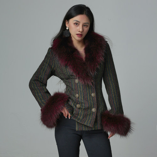 100%羊毛狐狸毛西太后收腰短西装