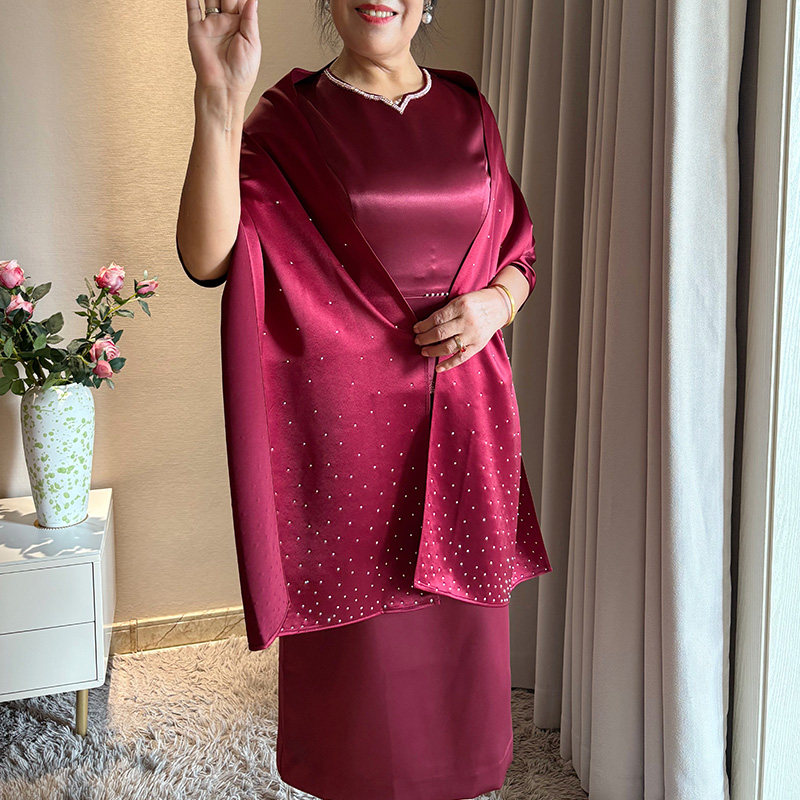 故宫红色喜妈妈披肩外搭高端婆婆婚礼宴会配旗袍礼服醋酸缎面薄款