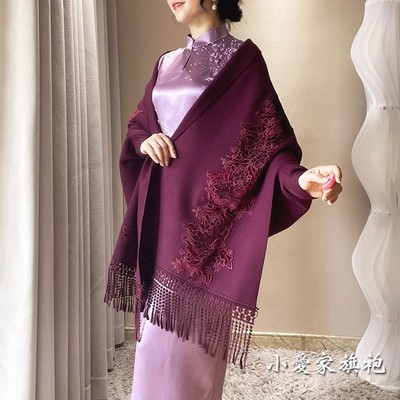 冬季刺绣中国风女披肩