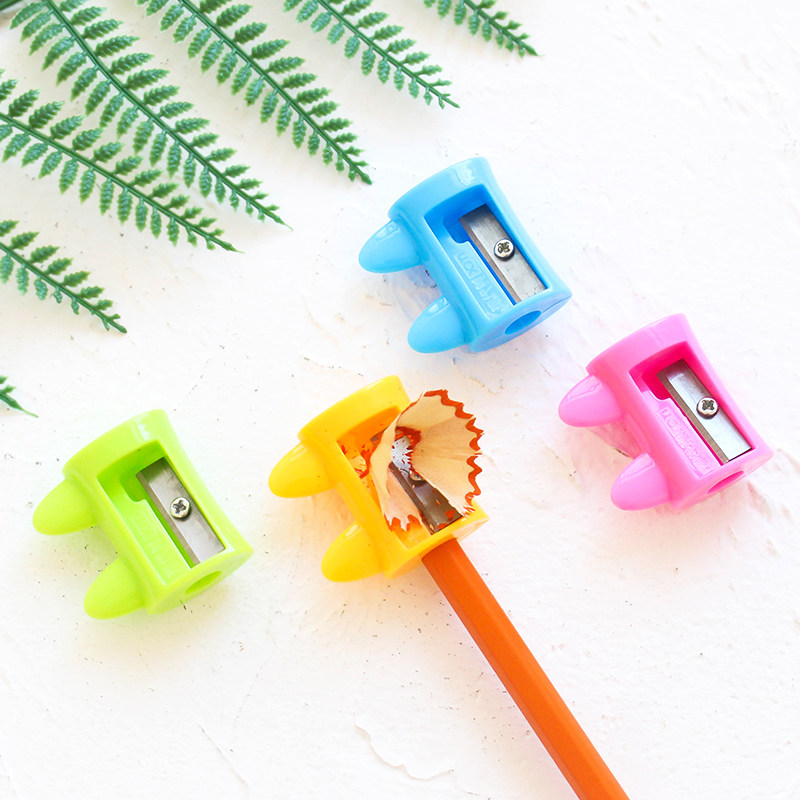 연필 깎이 미니 연필 깎이 어린이 초등학교 연필 깎이 휴대용 작은 스케치 컬러 리드 연필 깎이 펜 대패