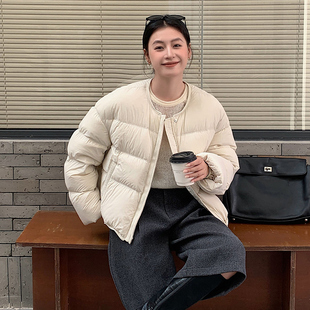 韩版2025年冬新款圆领羽绒服女短款面包服简约外套时尚小个子外套