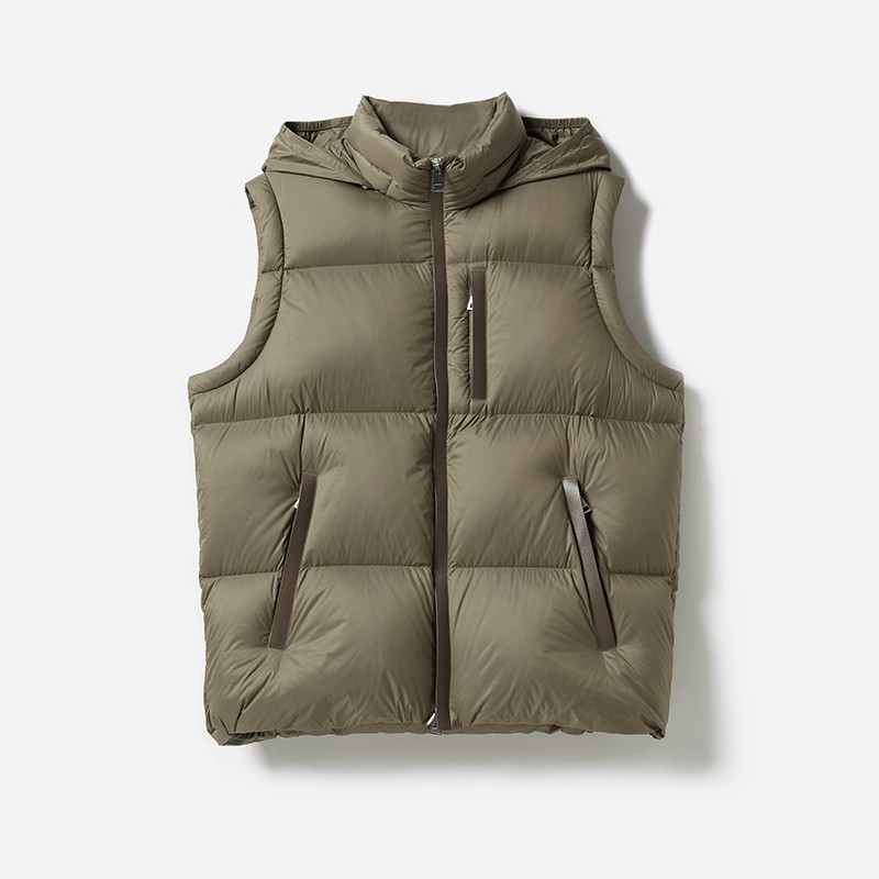 M0n*cler轻柔料防水拼皮95白鹅绒面包款羽绒马甲男 MYR06009