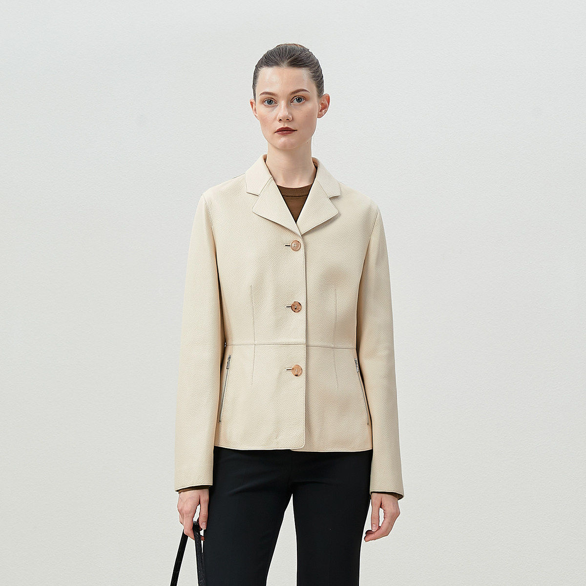 茉莉雅集 新西兰Q弹饱满鹿皮精致小西装领收腰皮衣外套WPY08014,女装/女士精品,皮衣,淘宝优惠券,粉丝福利购,淘宝优惠卷