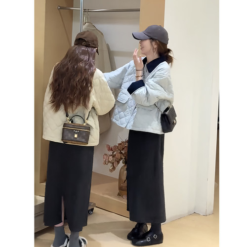 轻熟风菱格棉衣外套百搭半身套装