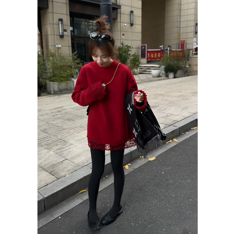 红蕾丝拼接长袖加厚软糯上衣套装