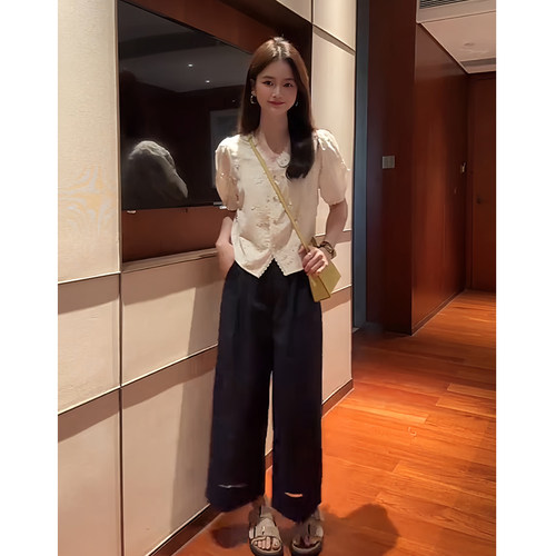 绝美上衣高腰直筒休闲裤两件套