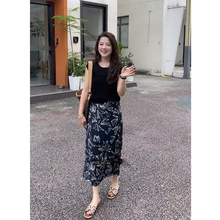 小个子穿搭一整套2025新款气质显瘦针织上衣百搭高腰半身裙两件套