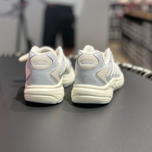 Adidas阿迪达斯男子夏季透气网面清新复古休闲运动老爹鞋KH8212
