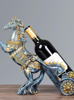 天鹅老马拉车红酒架轻奢客厅摆件