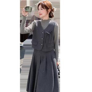 灰色小香风气质马甲套装裙女2025秋季新款设计感半身裙显瘦三件套图片