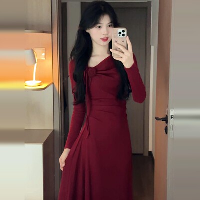 法式红色战袍过年连衣裙女长袖修身显瘦A字裙气质红裙高腰长裙