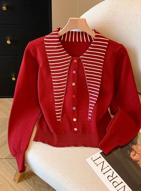 韩系红色条纹翻领针织衫女春秋2026长袖彩色纽扣设计感新年上衣潮