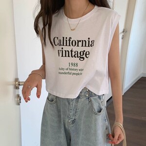 短袖t恤女短款夏季韩版无袖字母印花坎肩背心t恤女宽松上衣新款潮