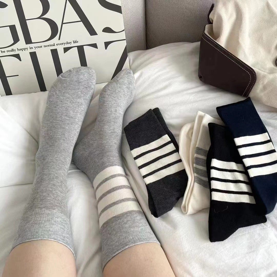 条纹鸳鸯袜子女中筒袜ins潮韩版春秋情侣运动滑板个性秋天长袜男,女士内衣/男士内衣/家居服,中筒袜,淘宝优惠券,粉丝福利购,淘宝优惠卷