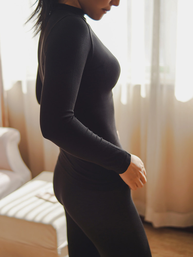 고품질 고탄성 경량 가을 겨울 따뜻한 작은 터틀넥 원적외선 울 기본 베이스 레이어 긴팔 셔츠 세트