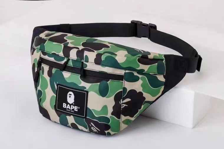 BAPE 潮流杂志腰包 绿迷彩猿人男女胸包 斜挎包 单肩包 腰包