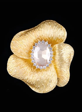 中古风金贵花胸针高档女简约大气水晶花朵别针轻奢高级感胸花配饰