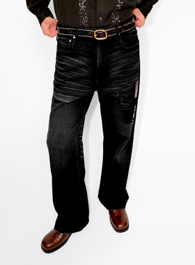 UNICAHOMME贴布绣直筒牛仔裤