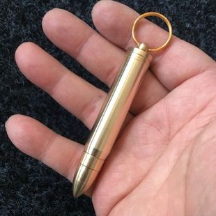 子弹头老式煤油黄铜打火机钥匙扣砂轮煤油打火机 可挂钥匙扣上