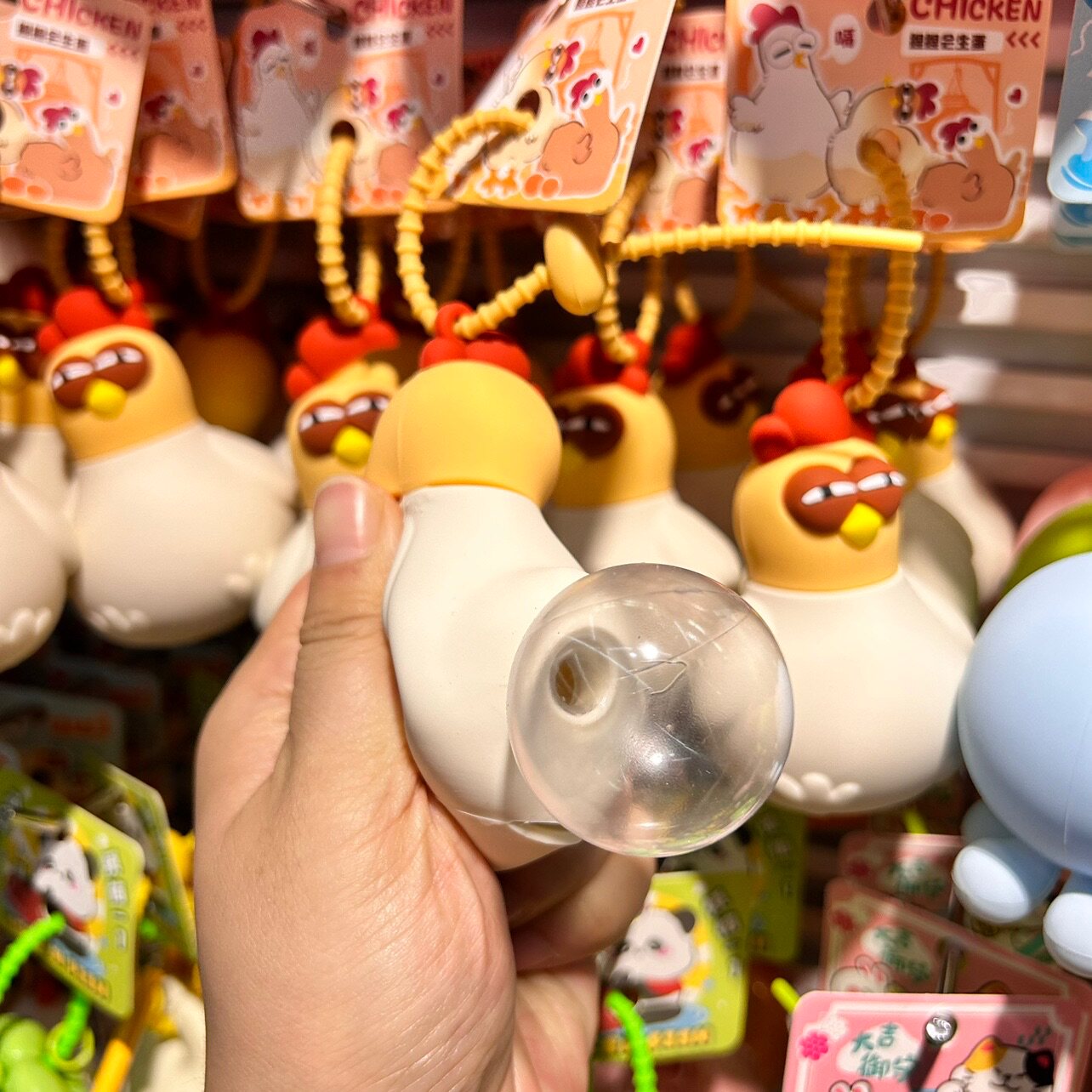 镇店之宝正版联名玩具解压会生蛋创意/整蛊玩具