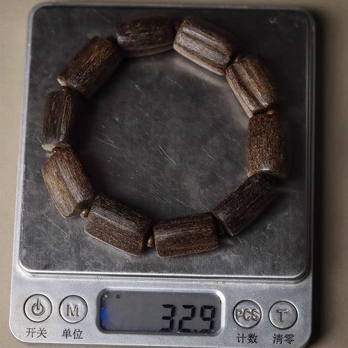 越南惠安沉香随型沉水桶珠15mm黑油老料佛珠念珠沉水级老料