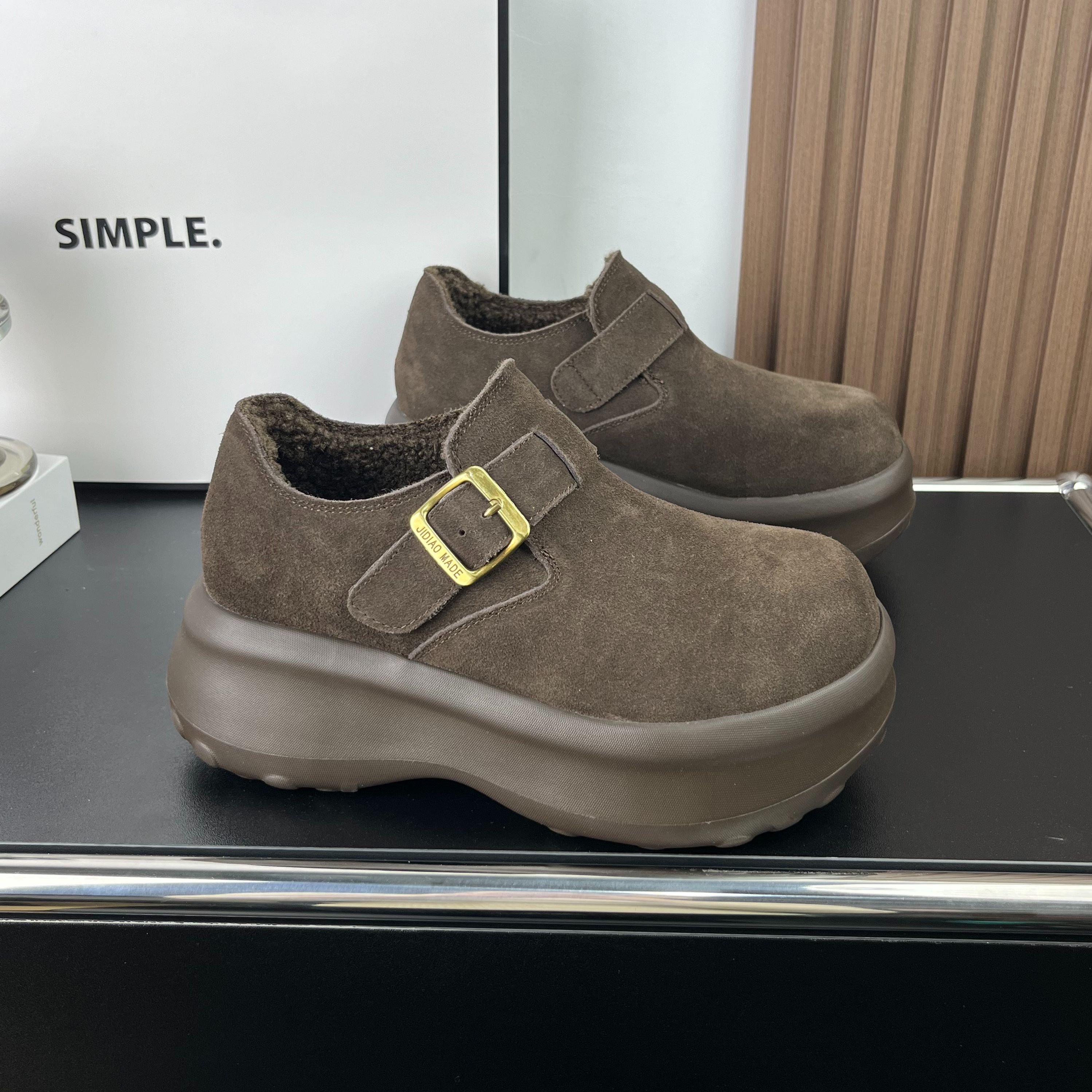 勃肯鞋女全包2025新款秋冬季厚底加绒配裙子复古棕色一脚蹬懒人鞋