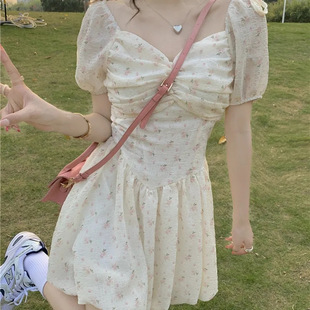 欧式 小清新初恋仙女裙小个子显瘦收腰甜美碎花连衣 2025年夏季 法式